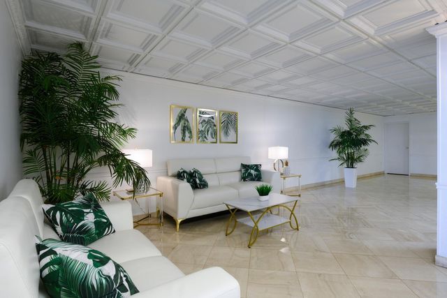 3456 S Ocean Boulevard 504, Palm Beach, FL 33480