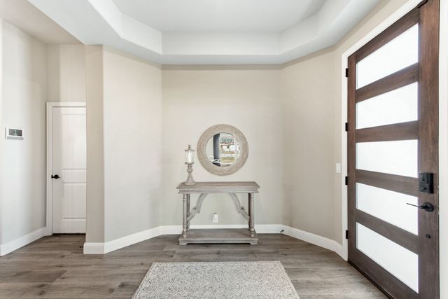 121 Emperor Oak Court, Balch Springs, TX 75181