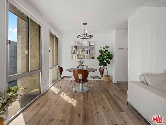 800 W 1st Street 905, Los Angeles, CA 90012