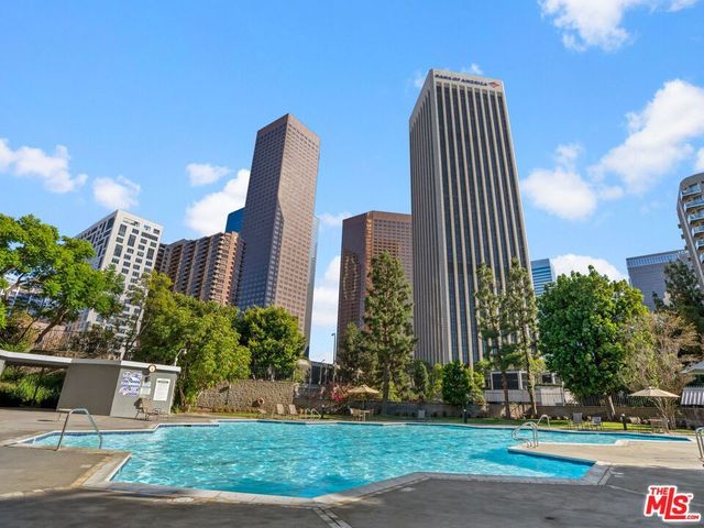 800 W 1st Street 905, Los Angeles, CA 90012