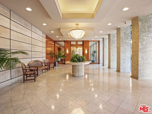 800 W 1st Street 905, Los Angeles, CA 90012