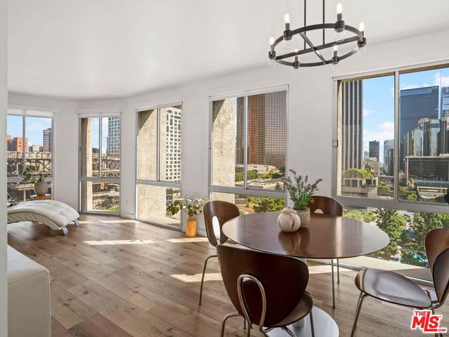 800 W 1st Street 905, Los Angeles, CA 90012