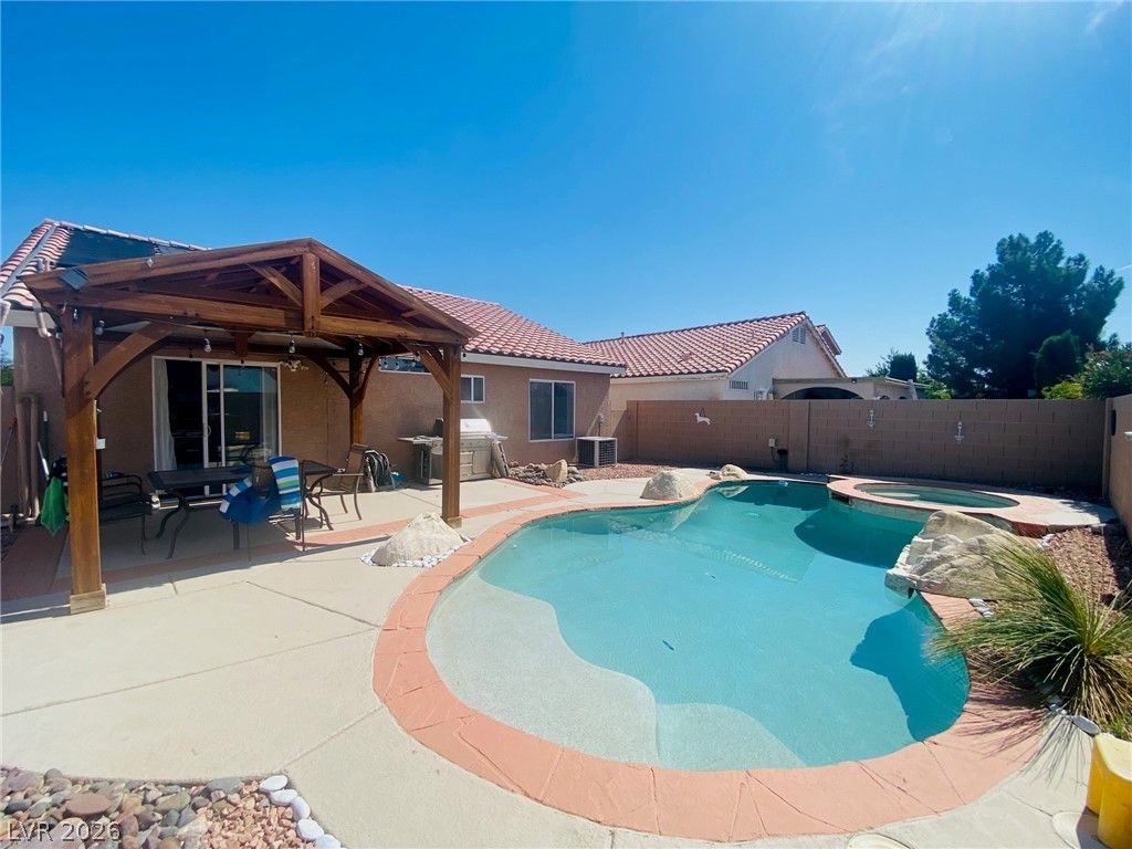 4441 Ivory Jade Avenue, North Las Vegas, NV 89031 — photo 2
