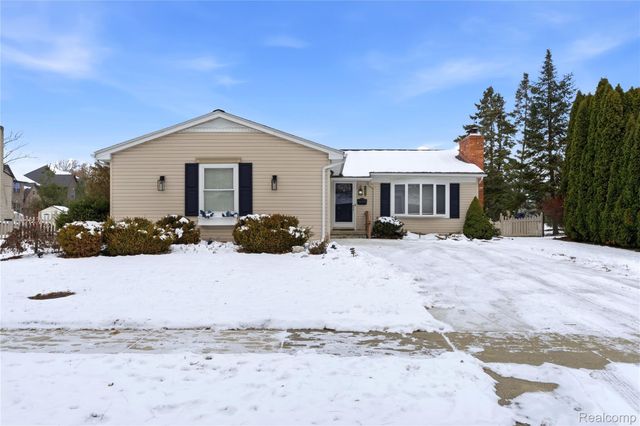 2377 Avery Drive, Troy, MI 48085