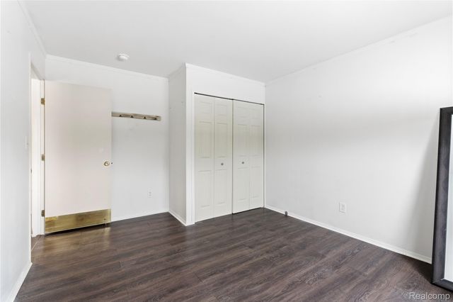 2377 Avery Drive, Troy, MI 48085