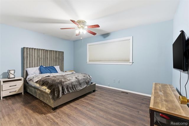 2377 Avery Drive, Troy, MI 48085