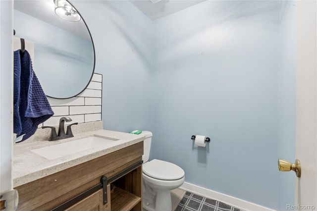 2377 Avery Drive, Troy, MI 48085