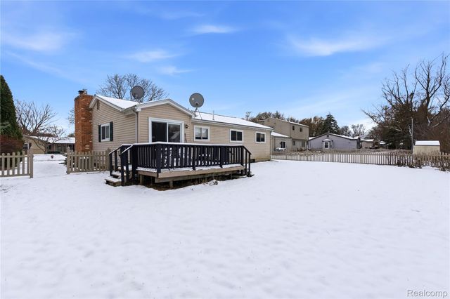 2377 Avery Drive, Troy, MI 48085