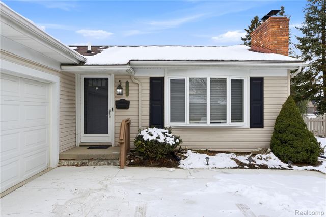 2377 Avery Drive, Troy, MI 48085