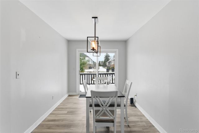 2377 Avery Drive, Troy, MI 48085