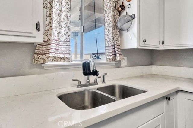 1725 De Anza, Barstow, CA 92311