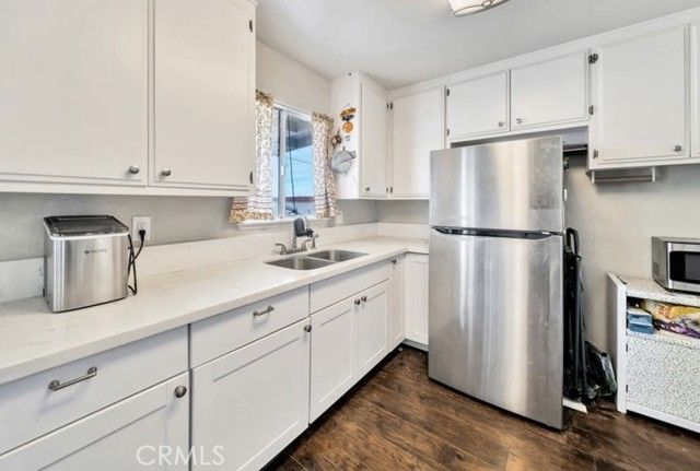 1725 De Anza, Barstow, CA 92311