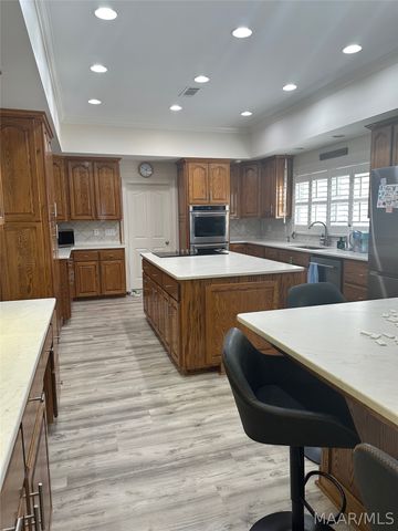 6131 Monticello Drive, Montgomery, AL 36117