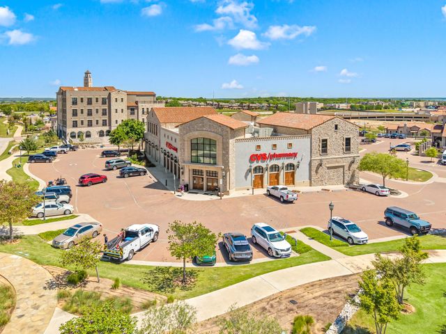 24 Cardona Drive, Westlake, TX 76262