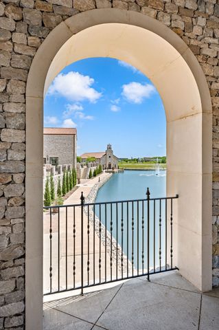 24 Cardona Drive, Westlake, TX 76262