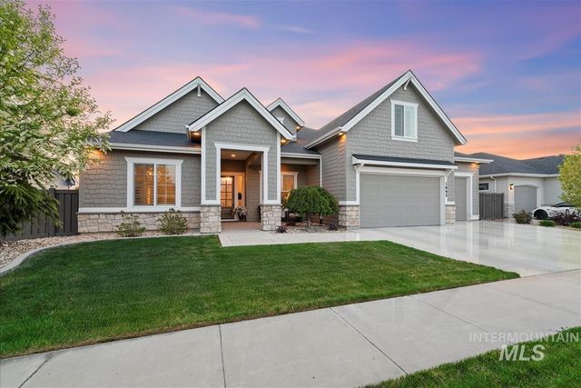 1895 N Rivington Way, Eagle, ID 83616