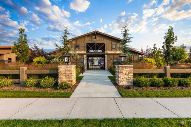 1895 N Rivington Way, Eagle, ID 83616