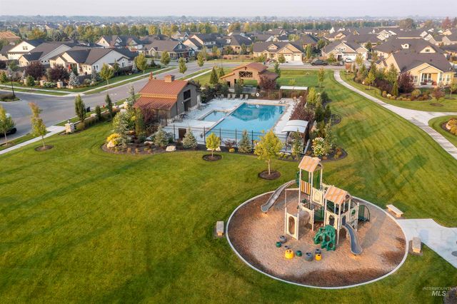 1895 N Rivington Way, Eagle, ID 83616