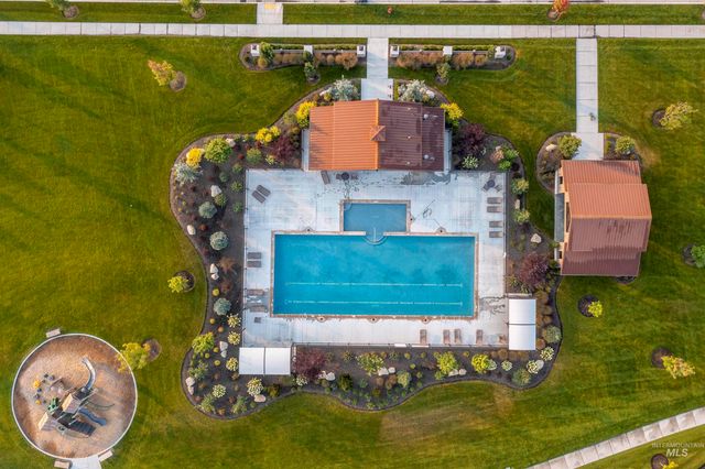 1895 N Rivington Way, Eagle, ID 83616