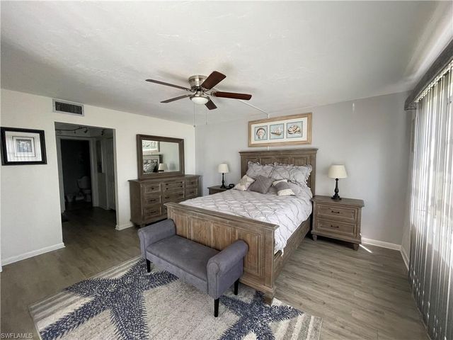 3722 12th AVE F1, Cape Coral, FL 33904