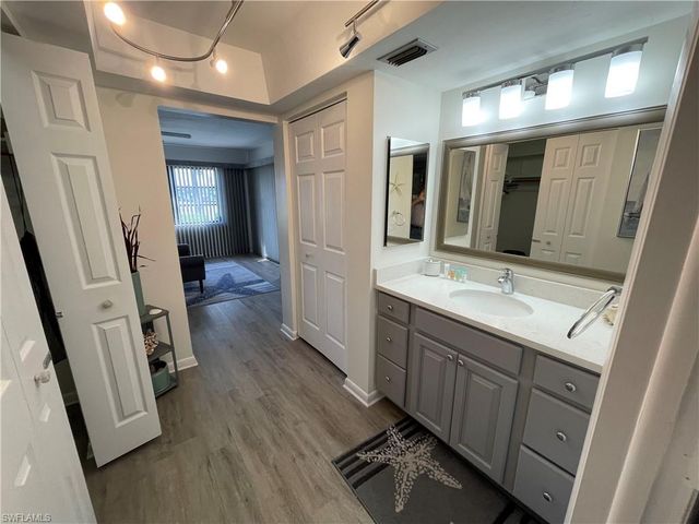 3722 12th AVE F1, Cape Coral, FL 33904
