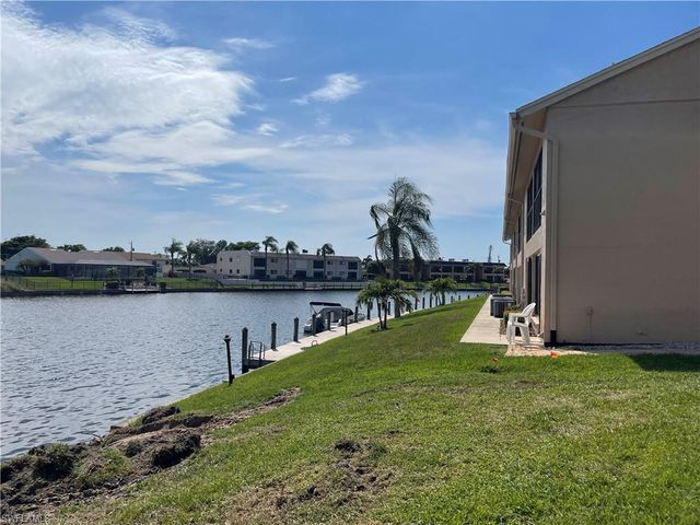 3722 12th AVE F1, Cape Coral, FL 33904