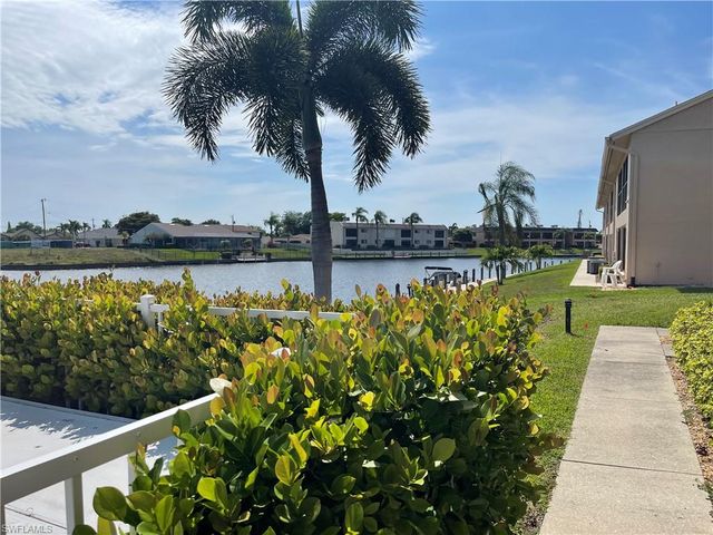 3722 12th AVE F1, Cape Coral, FL 33904