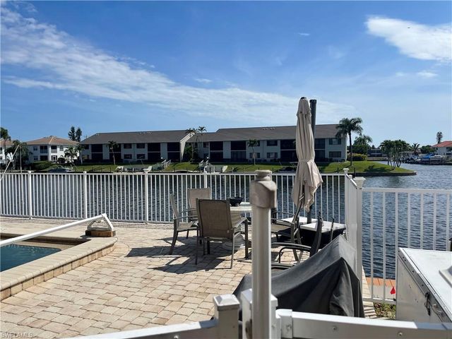 3722 12th AVE F1, Cape Coral, FL 33904