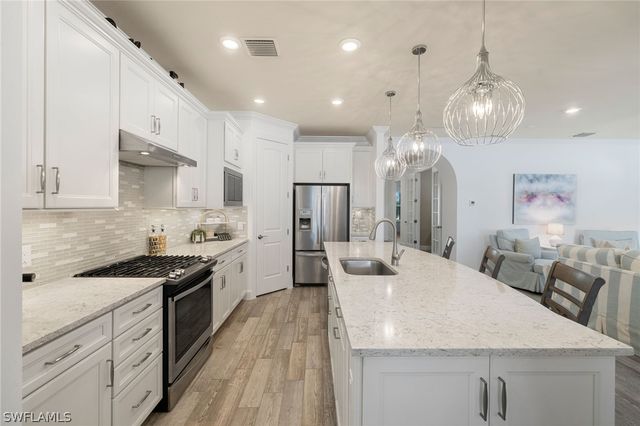 7545 Geranium WAY, Naples, FL 34114