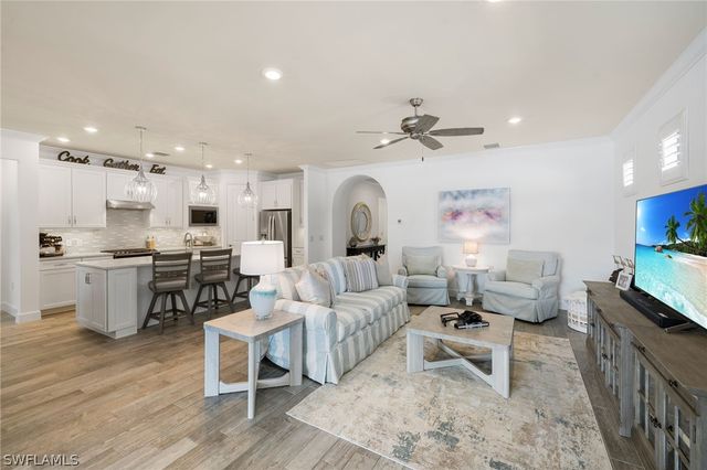 7545 Geranium WAY, Naples, FL 34114