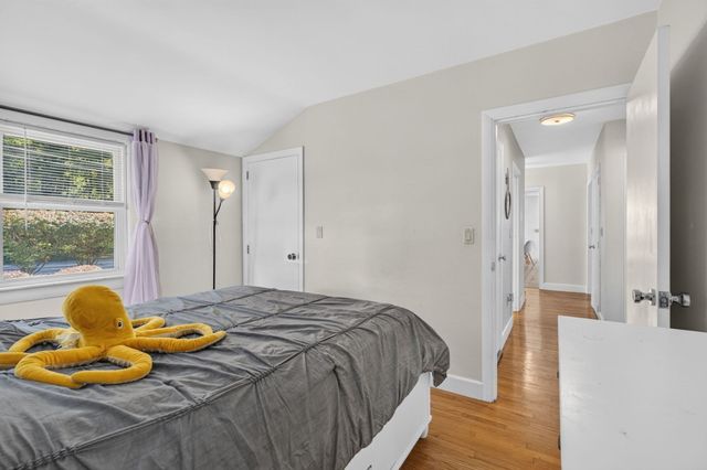 213 Salem St, Andover, MA 01810