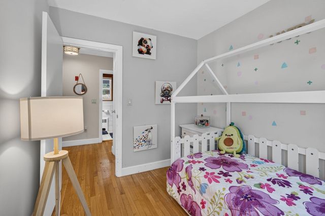213 Salem St, Andover, MA 01810