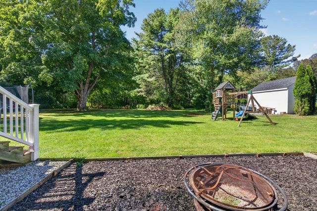 213 Salem St, Andover, MA 01810