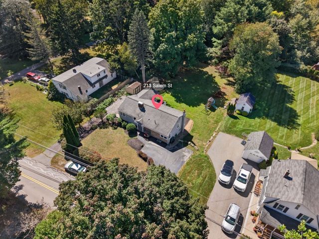 213 Salem St, Andover, MA 01810