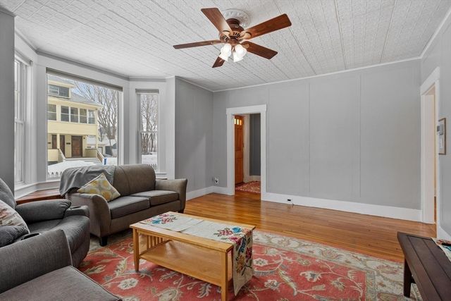 16 Washington St, Chelmsford, MA 01863