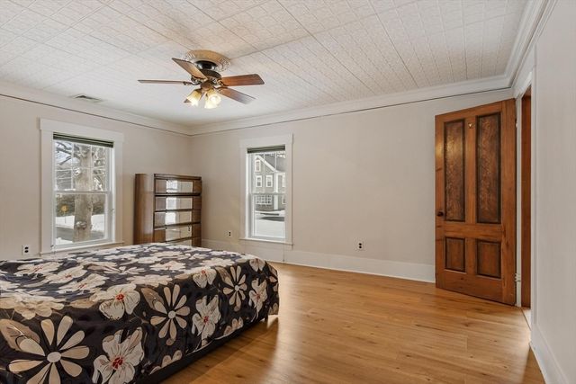 16 Washington St, Chelmsford, MA 01863