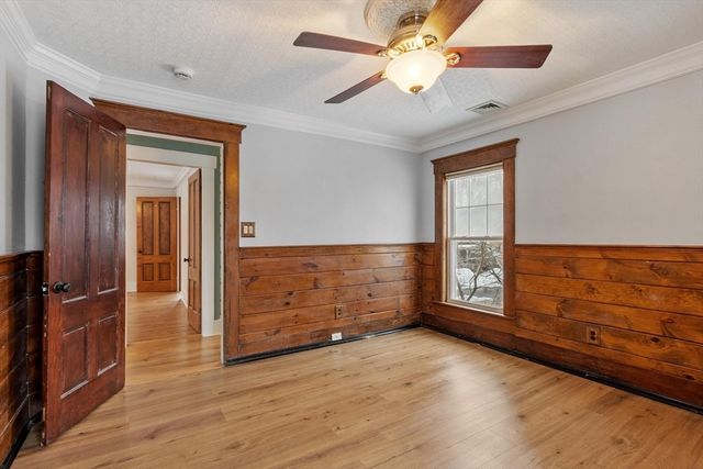 16 Washington St, Chelmsford, MA 01863