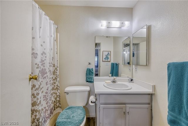 1381 East University Avenue 110, Las Vegas, NV 89119