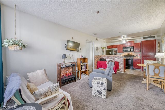 1381 East University Avenue 110, Las Vegas, NV 89119