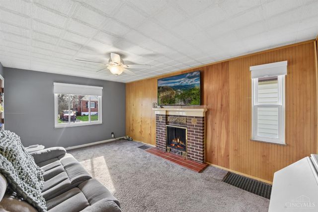 8321 Marley Street, Cincinnati, OH 45216