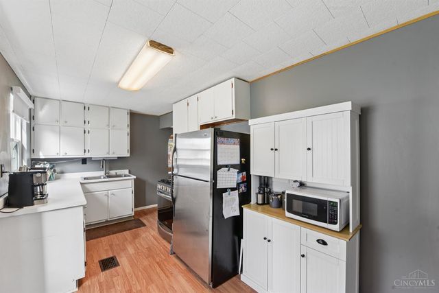 8321 Marley Street, Cincinnati, OH 45216