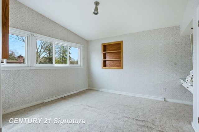 2025 Carman Drive, Saginaw, MI 48602