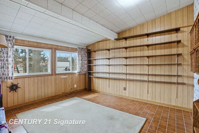 2025 Carman Drive, Saginaw, MI 48602