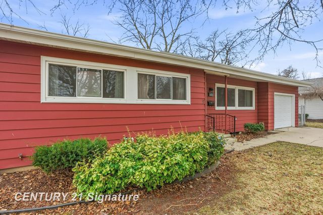 2025 Carman Drive, Saginaw, MI 48602