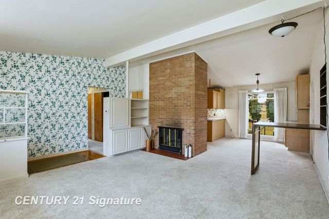 2025 Carman Drive, Saginaw, MI 48602