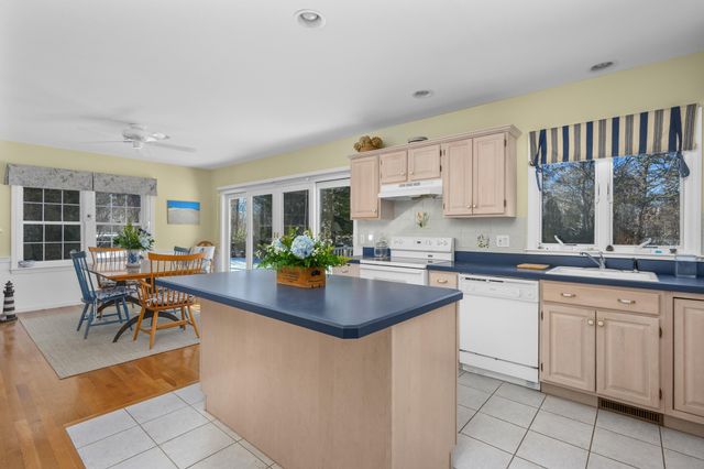 39 Jedidiah Way, Chatham, MA 02633