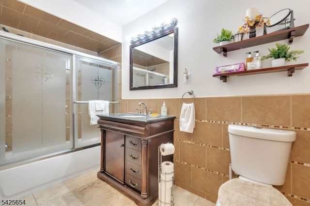 535 Bayway Ave 2B, Elizabeth City, NJ 07202