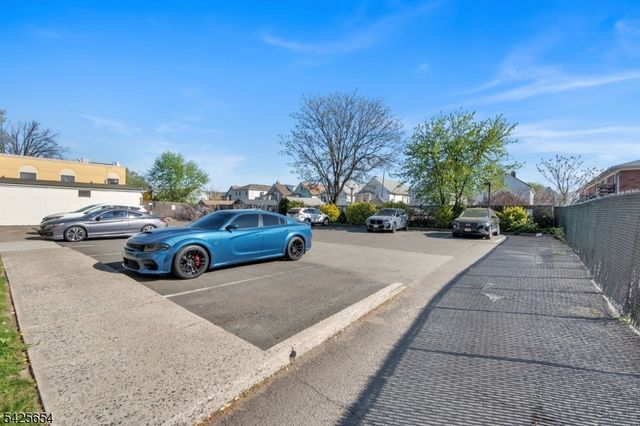 535 Bayway Ave 2B, Elizabeth City, NJ 07202