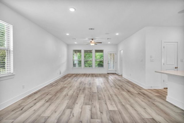 1304 Brescia WALK, Leander, TX 78641