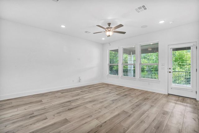 1304 Brescia WALK, Leander, TX 78641